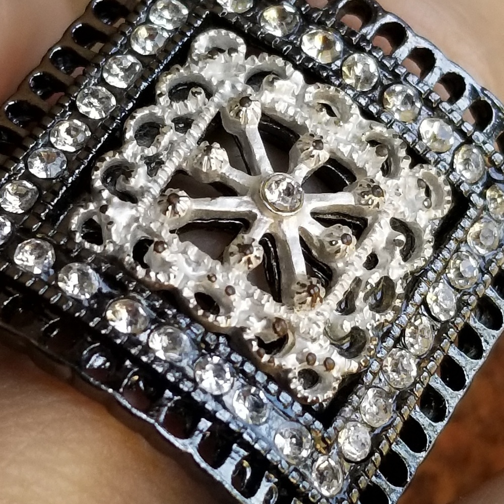 Fashion Square Rhinestone Ring - Picture 2 of 6